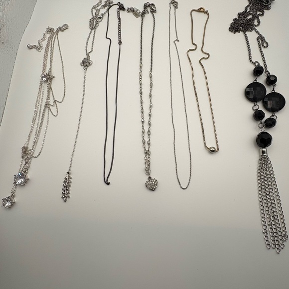 Necklaces - Picture 5 of 6